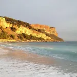 Les Pieds Dans L'eau Par Dodo-a-cassis Appartement *
